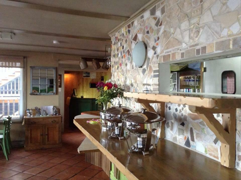Restaurant Motel De La Plage Saint-Irénée Eksteriør bilde